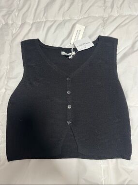 American Eagle Outfitters Knit Vest NWT